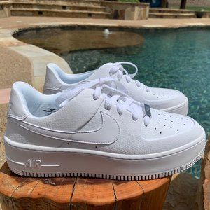 Nike Air Force 1 Sage Low Womens